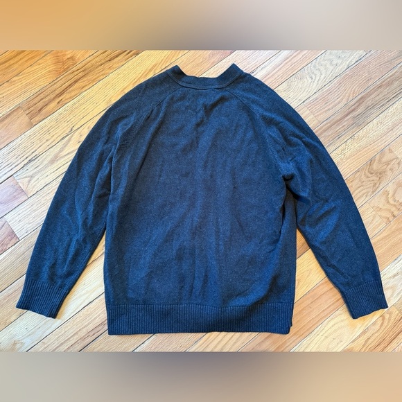 VTG Eddie Bauer Mens Size L Cotton Cashmere Cardigan Gray V Neck Button Grandpa - Picture 12 of 16